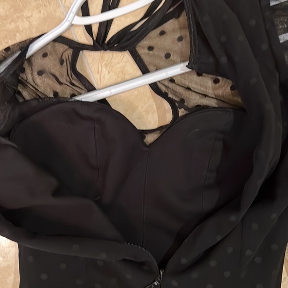 ❤️HOST PICK❤️Vixen by Michelins Pitt Black Midi Dress - Picture 8 of 10